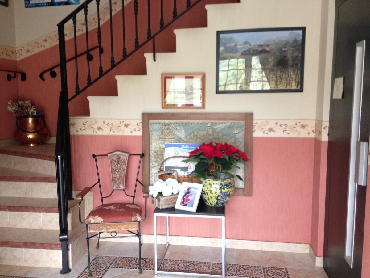 Hotel Joshe Mari Бакио Екстериор снимка