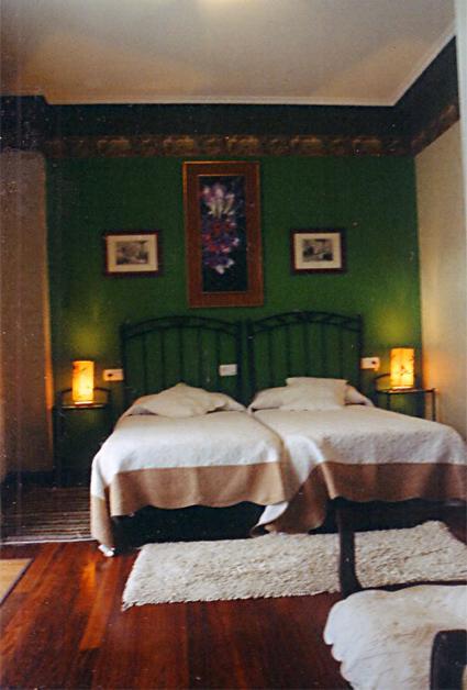 Hotel Joshe Mari Бакио Екстериор снимка