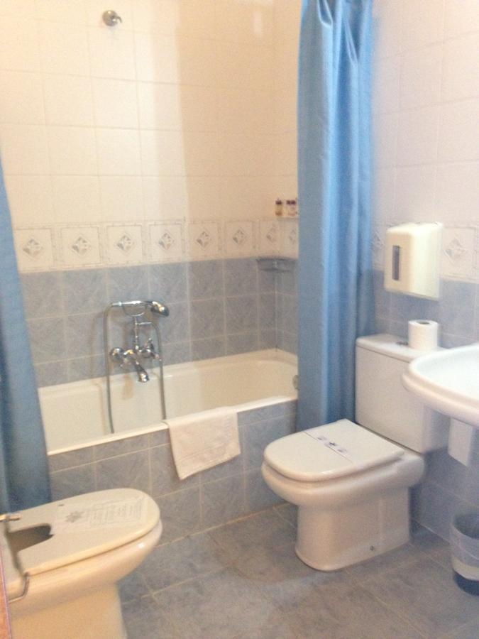 Hotel Joshe Mari Бакио Екстериор снимка
