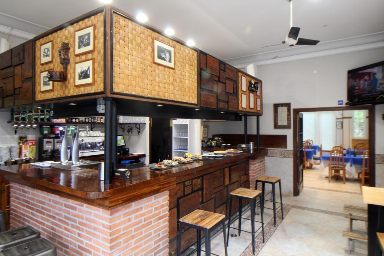 Hotel Joshe Mari Бакио Екстериор снимка